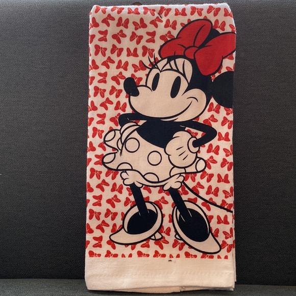 Minnie Mouse Kitchen Towels / Oven Mitts - Picture 3 of 3